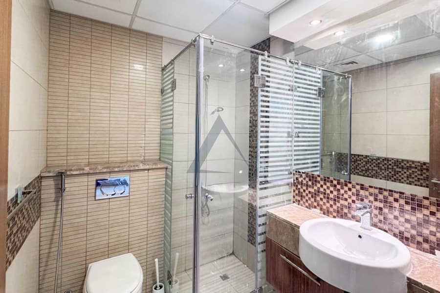 Sea View| High Floor| Chiller Free| Vacant - Image 10