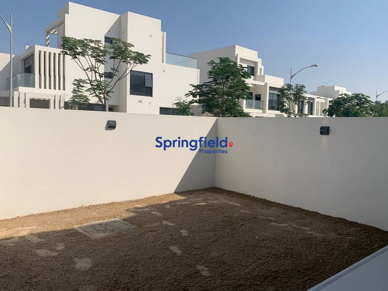 Exclusive | Brand New | Single Row