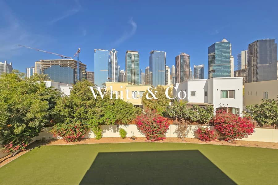 Meadows 1 | Huge Plot | Brand New - Image 11