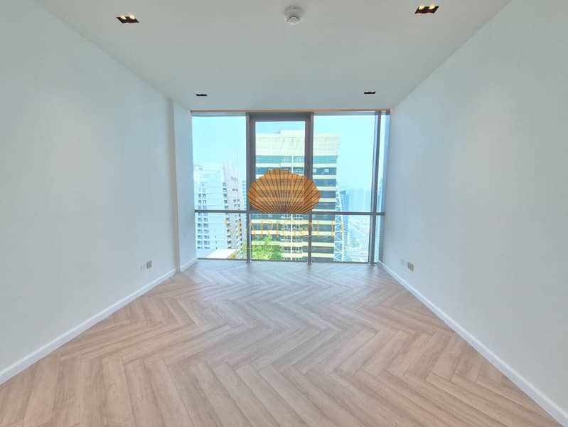 UPGRADED PENTHOUSE | VACANT | BIG LAYOUT - Image 19