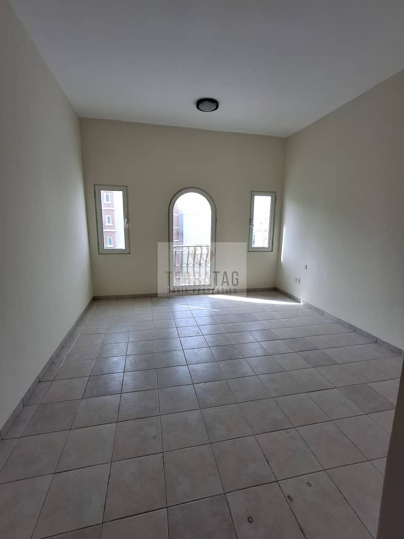 DEAL VACANT 2 BEDROOM WITH 3 BALCONY ONLY 1.245M - Image 7