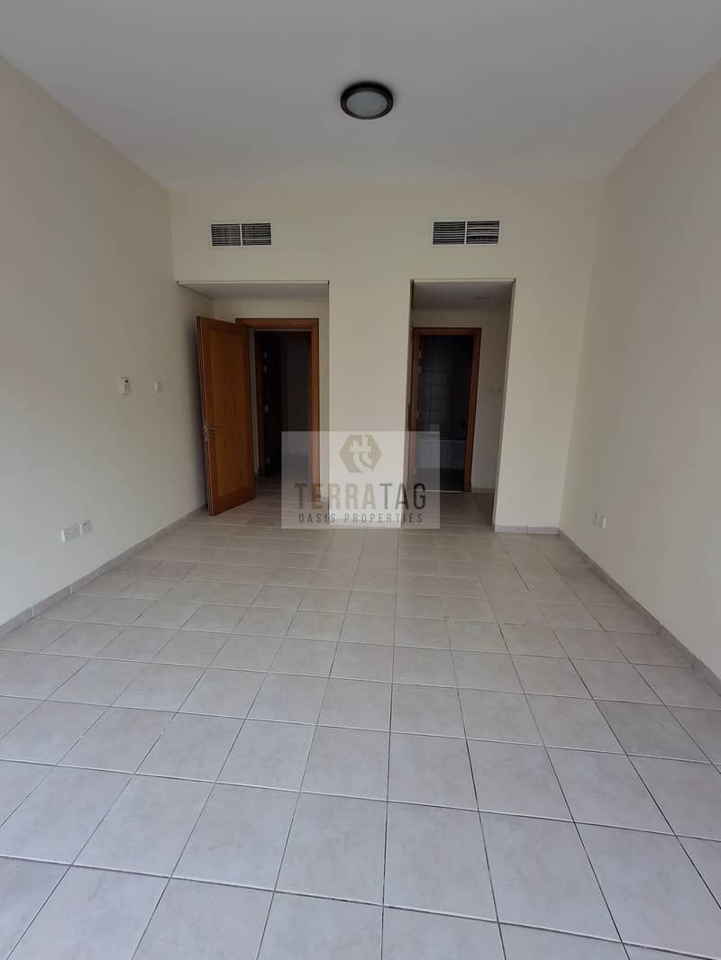 DEAL VACANT 2 BEDROOM WITH 3 BALCONY ONLY 1.245M - Image 17