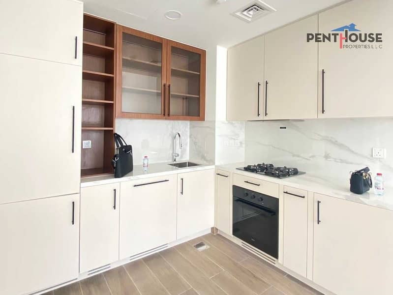 Brand New apartment | Vacant | spacious layout - Image 13