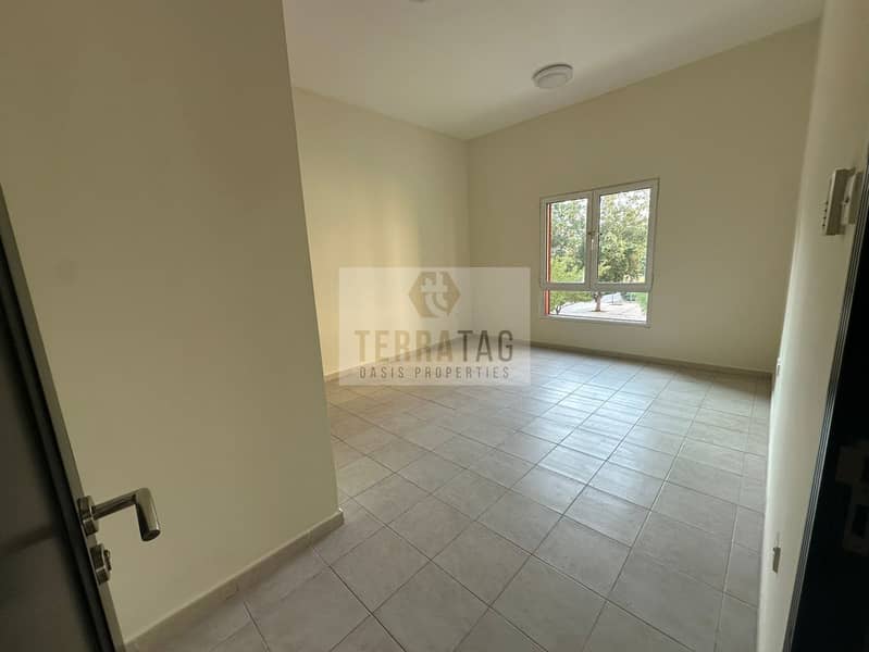 V TYPE | MED ST 3 1 BHK RIGHT NEXT TO METRO | 750K ONLY