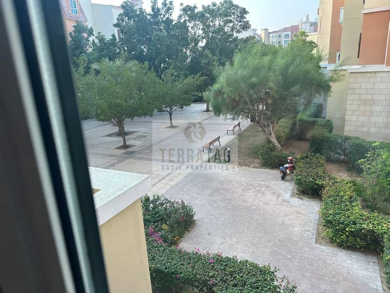 V TYPE | MED ST 3 1 BHK RIGHT NEXT TO METRO | 750K ONLY - Image 6