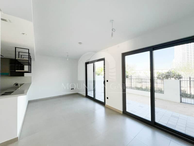 Single Row | Ready to Move In | Close to Pool - Image 13