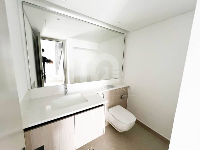 Single Row | Ready to Move In | Close to Pool - Image 16