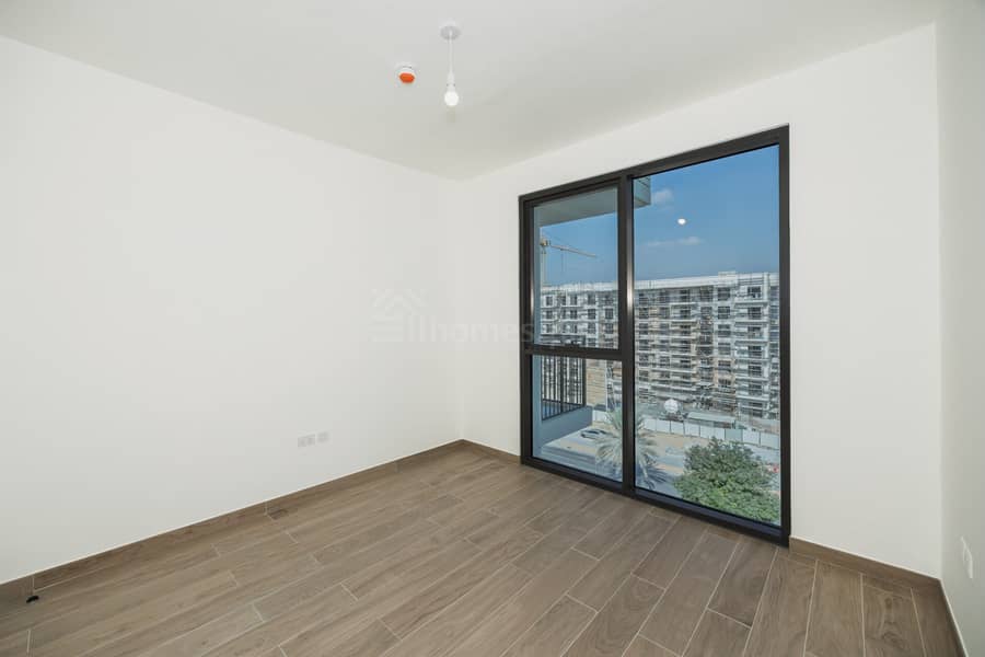 2 Master Beds | Open View | January - Image 6