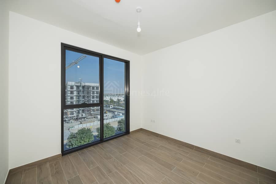 2 Master Beds | Open View | January - Image 7