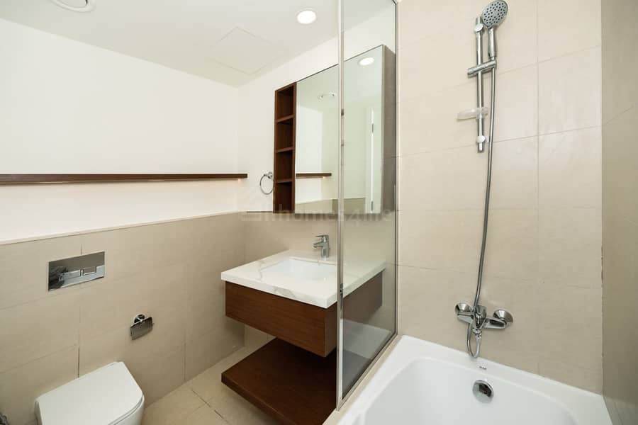 2 Master Beds | Open View | January - Image 17