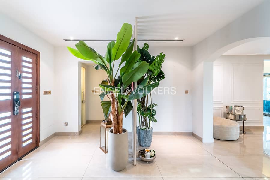 Home in Paradise | Full Lake and Fountain View