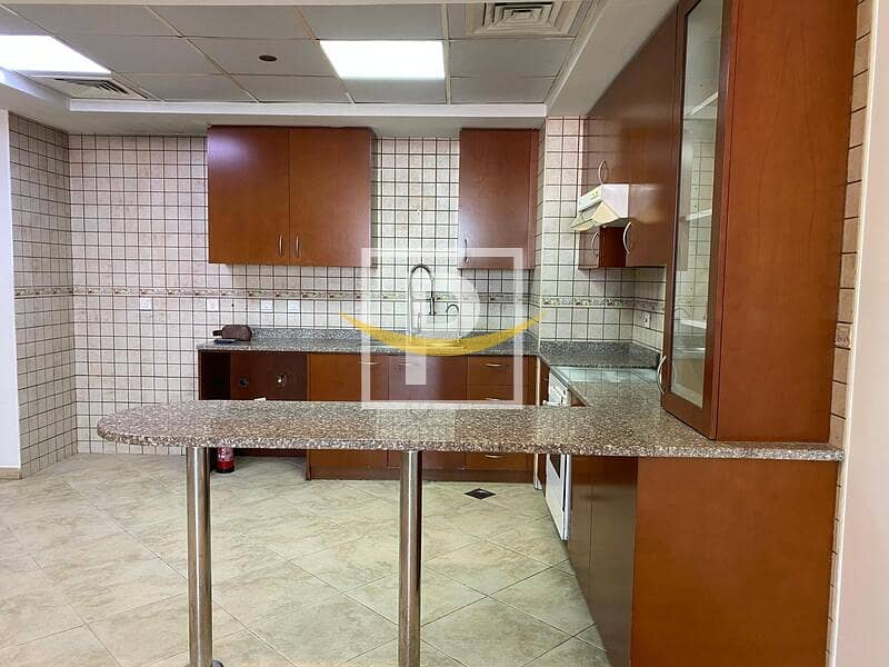 6CHQS Option | Mall View | Available In Dec