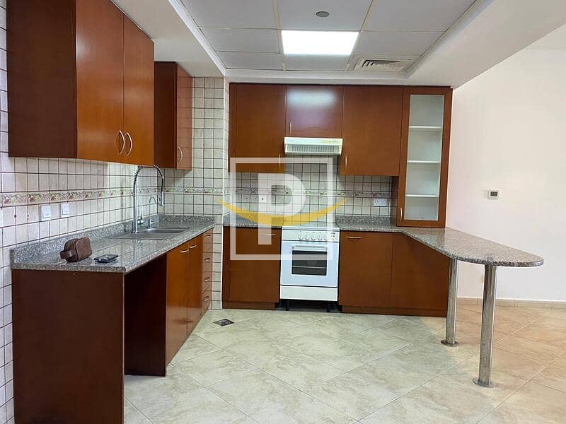 6CHQS Option | Mall View | Available In Dec