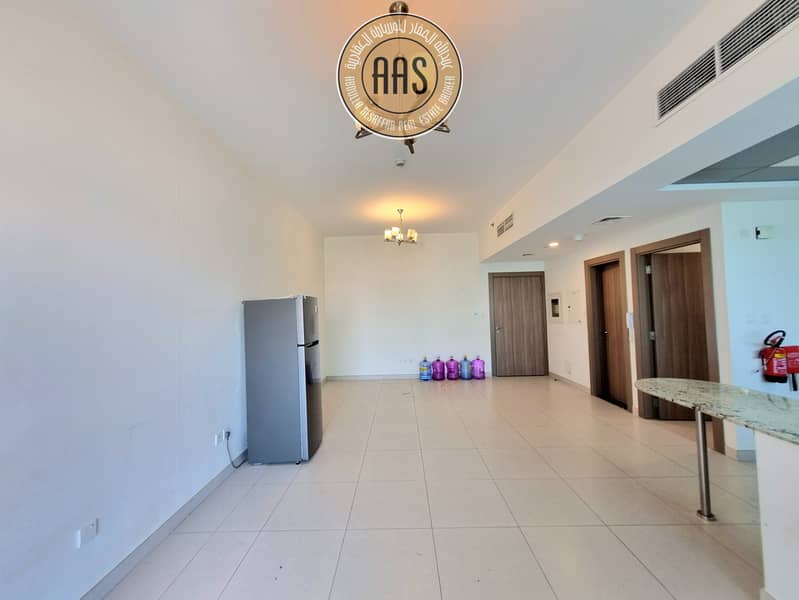 Chiller Free || Spacious 1-Bedroom Apartment || Modern Layout || Premium Amenities