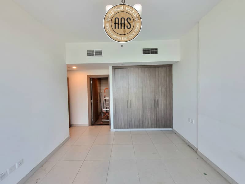 Chiller Free || Spacious 1-Bedroom Apartment || Modern Layout || Premium Amenities