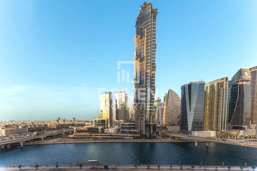 Biggest Layout | Canal View | Closed Kitchen - Image 10