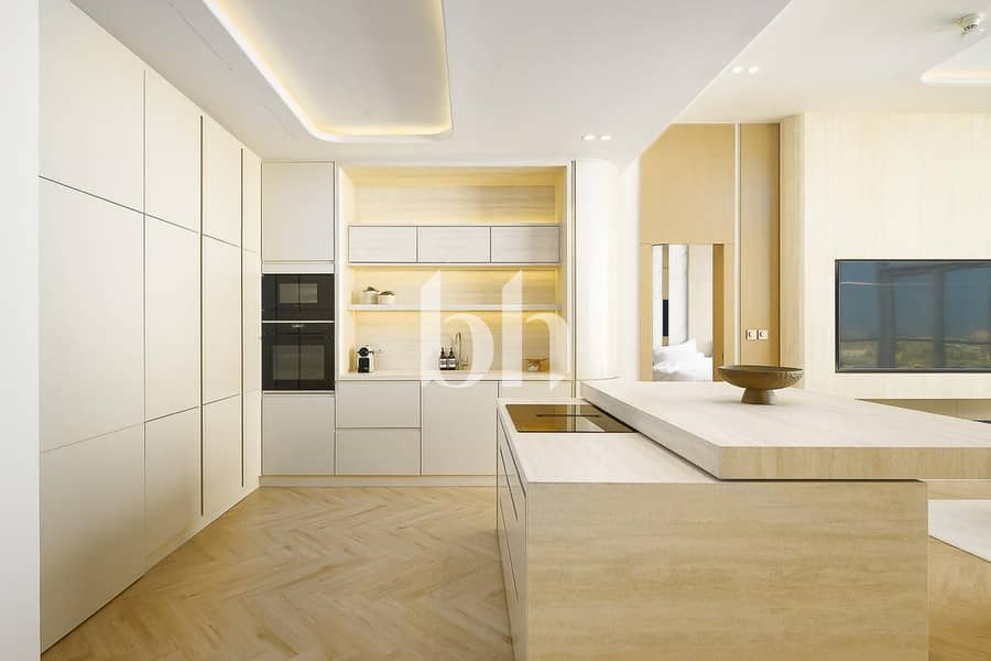 Exclusive | Fully Upgraded | High Floor