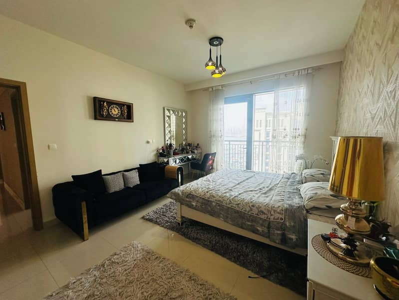 HOT Deal | 3 Bedroom Plus Maid | HIGHER FLOOR | BRIGHT AND SPACIOUS