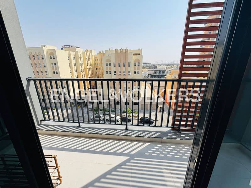 Modern Design|Spacious Bedrooms |Bright Interiors - Image 10