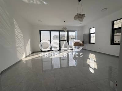 Townhouse de 6 chambres à à vendre à Tilal City, Sharjah - Maison de ville à Tilal City, 6 chambres, 3000000 AED - 13659560