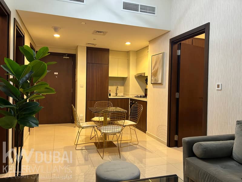 FURNISHED | HIGH FLOOR | READY TO MOVE IN