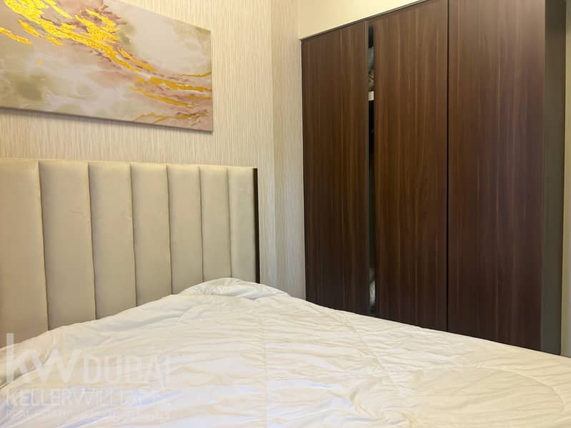 FURNISHED | HIGH FLOOR | READY TO MOVE IN - Image 7