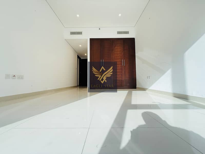 2B/R WITH BALCONY | PREMIUM LOCATION | BOOK NOW - Image 19