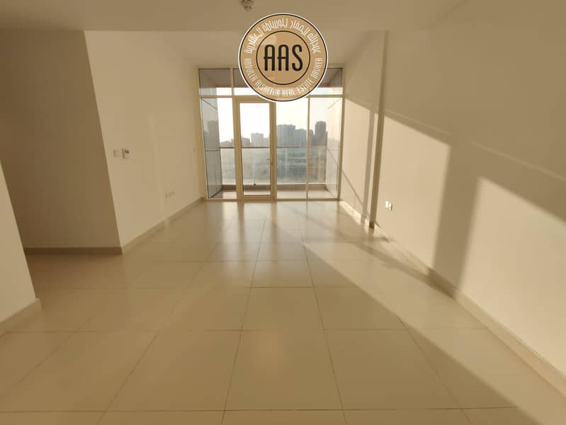 Brand new lavish huge 2bhk with Balcony Wardrobes