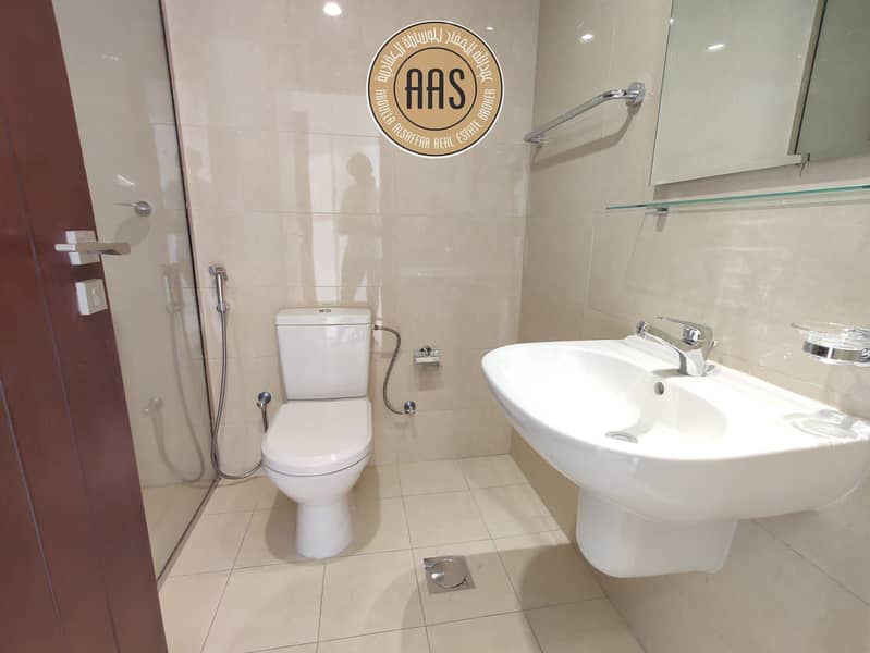 Brand new lavish huge 2bhk with Balcony Wardrobes - Image 23