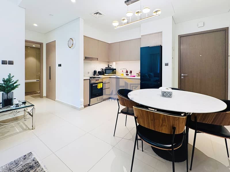 Fully Furnished | Vacant | Beautiful View | Sublease Allowed