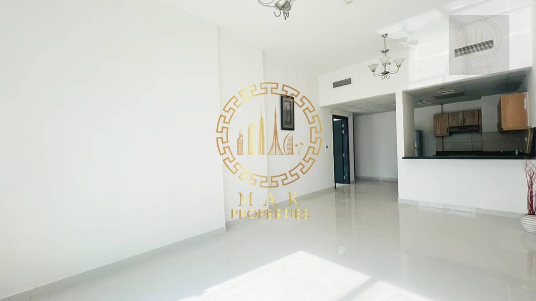 Spacious 1 BHK | Apartment for Rent | Elite 2 DSC | Canal & Stadium View | Unfurnished | 923.76 sq.