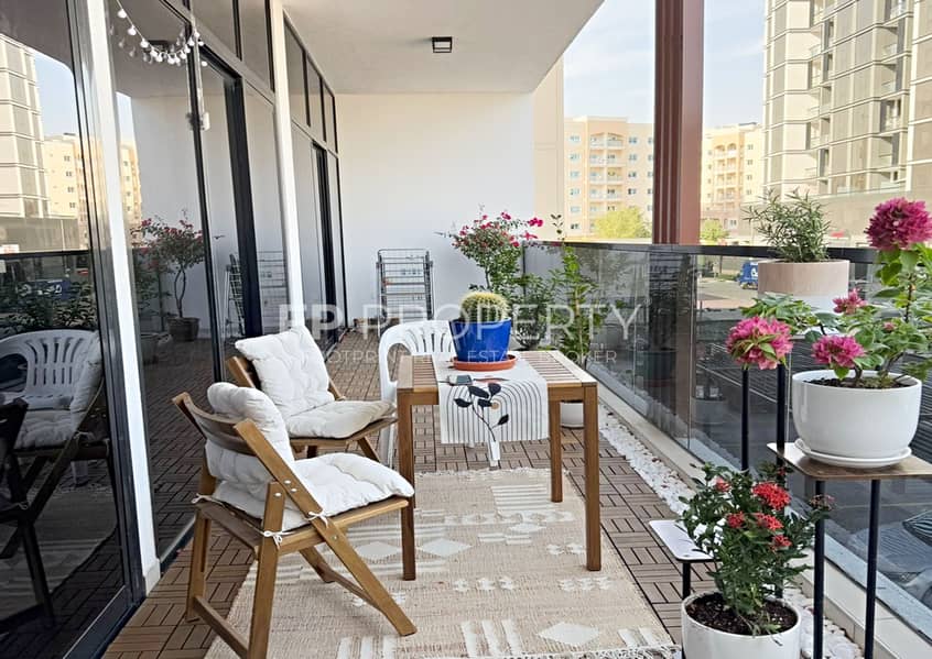 Brand New | 4 Cheques | Spacious