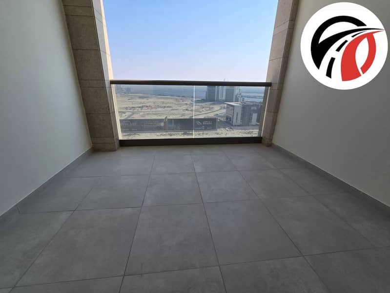 Creek View | High Floor | Prime Location - Image 11