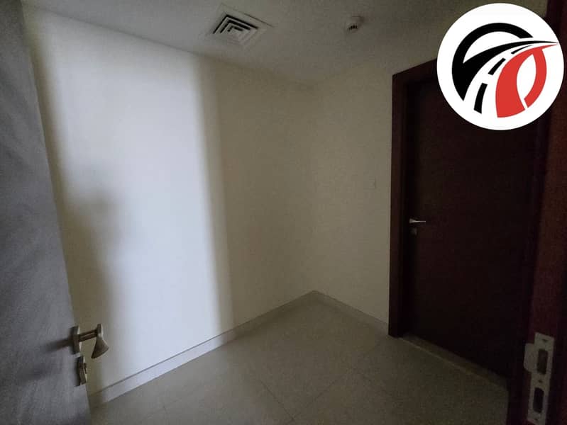 Creek View | High Floor | Prime Location - Image 14