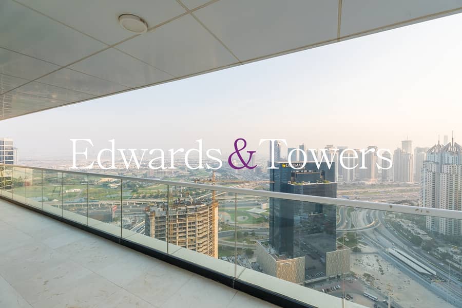 Vacant soon | Upgraded | High Floor | Flex-Cheques