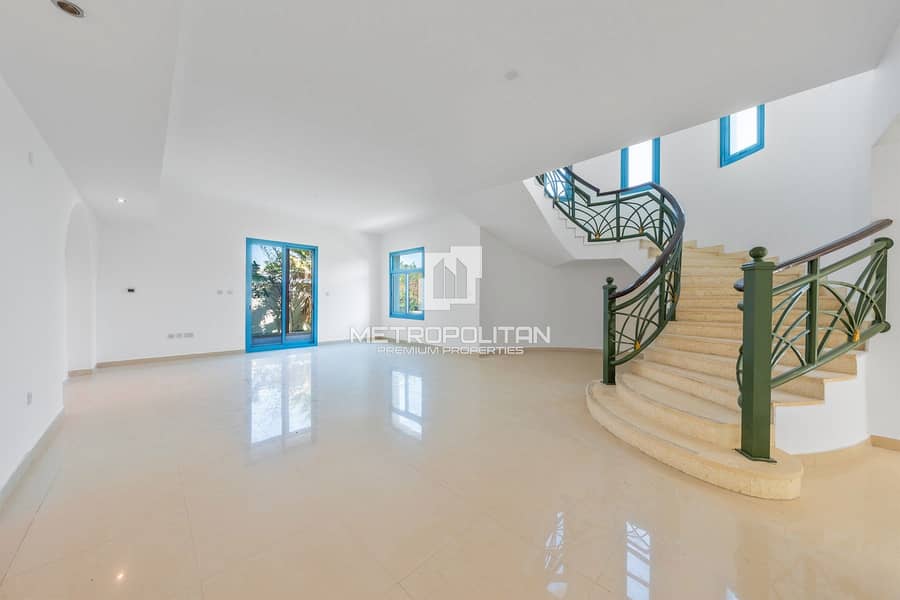 Corner | Single Row Villa in Best Location