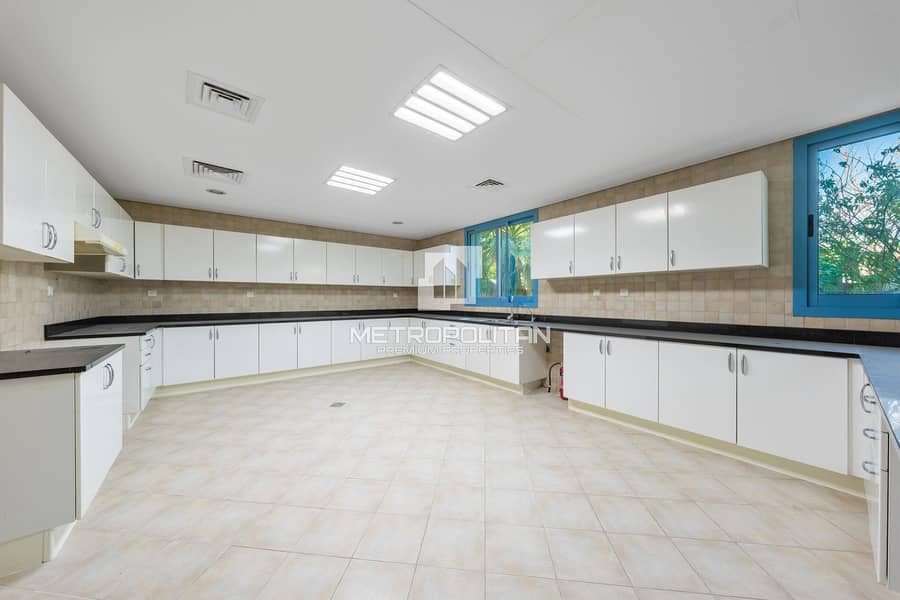 Corner | Single Row Villa in Best Location - Image 14