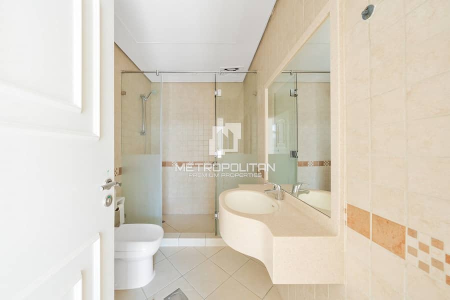 Corner | Single Row Villa in Best Location - Image 23