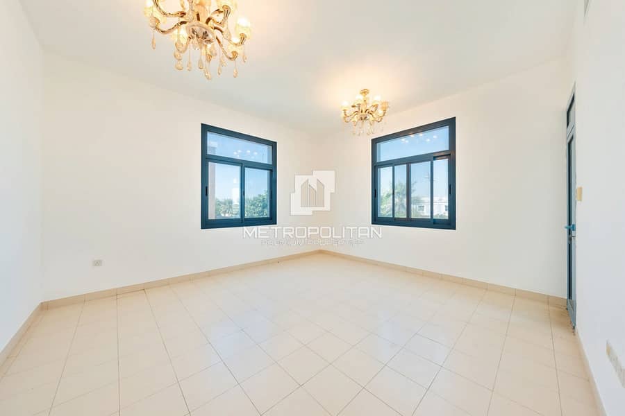 Corner | Single Row Villa in Best Location - Image 27