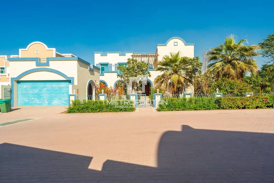 Corner | Single Row Villa in Best Location - Image 43