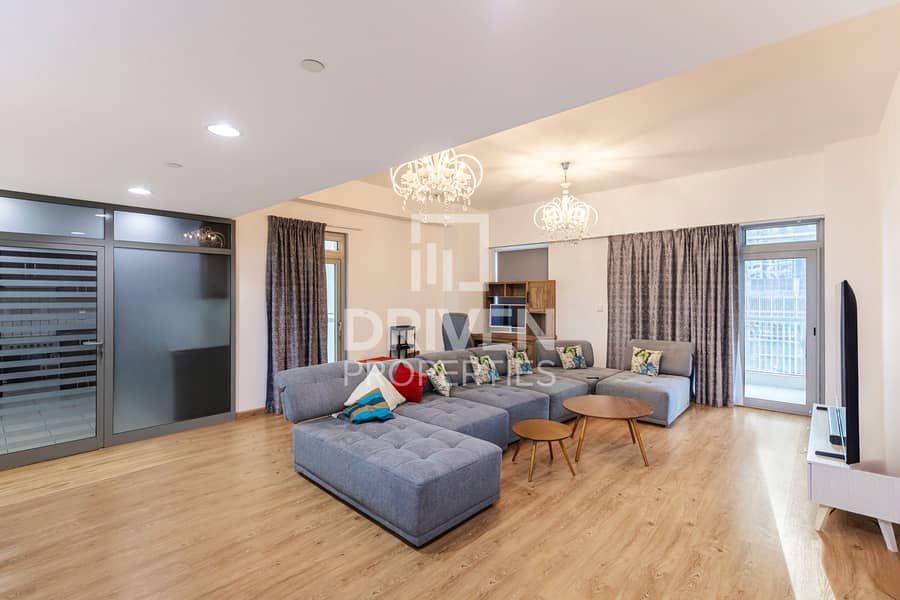 Fully Furnished | Mid Floor | Near Metro Station