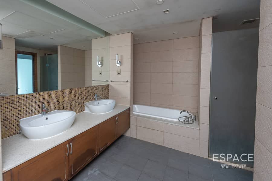 3 Bedroom Plus Maids | Marina View | Available 14th January - Image 13