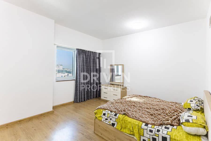 Fully Furnished | Mid Floor | Near Metro Station - Image 7