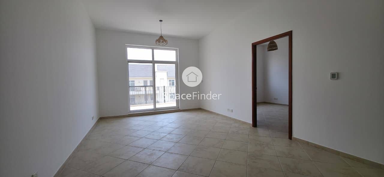 Large 1Bed Apartment | Sherlock House 1 | Prime Location