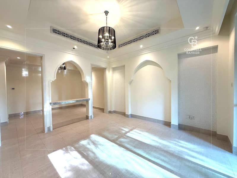 Bright | Ready to Move In | Spacious Layout