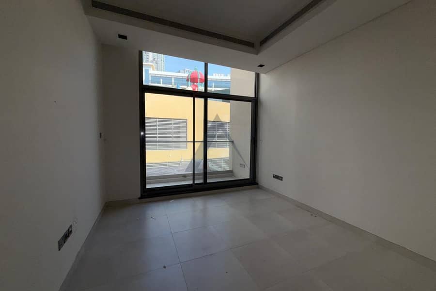 MODERN BRIGHT HOUSE | SPECIOUS | NEAR TO MALL | NEAR EXIT | NEAR MOSQUE - Image 10