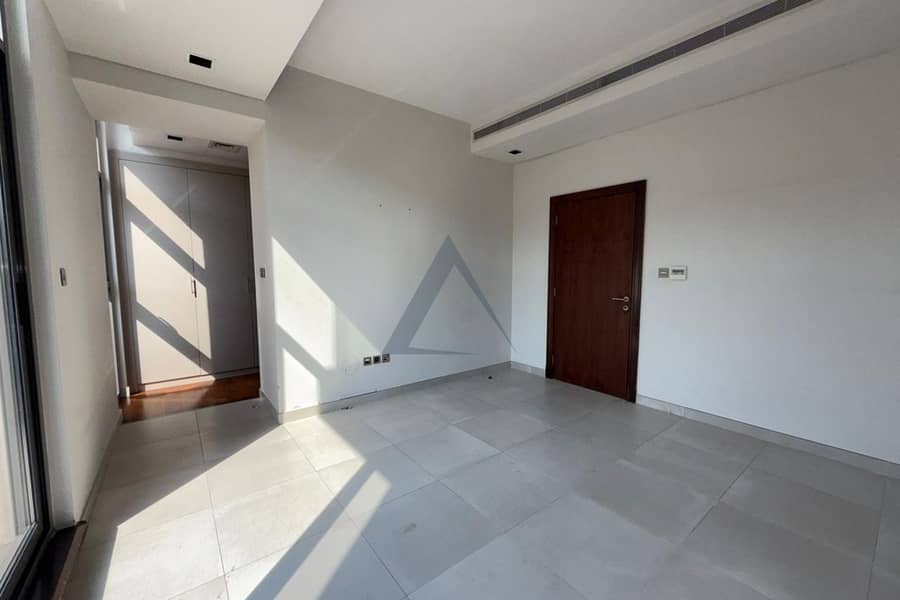 MODERN BRIGHT HOUSE | SPECIOUS | NEAR TO MALL | NEAR EXIT | NEAR MOSQUE - Image 15