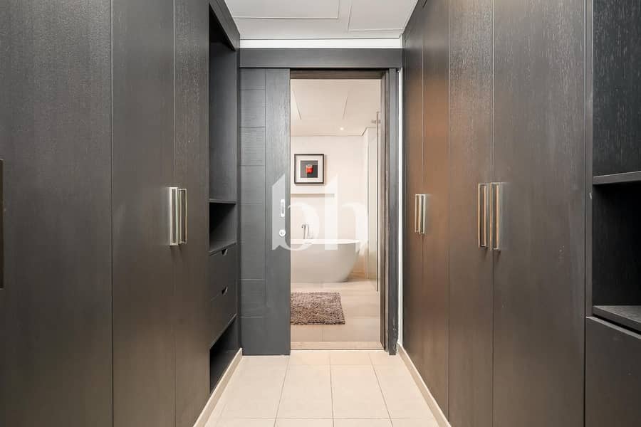 Upgraded Duplex | Lake View | Tenanted - Image 16