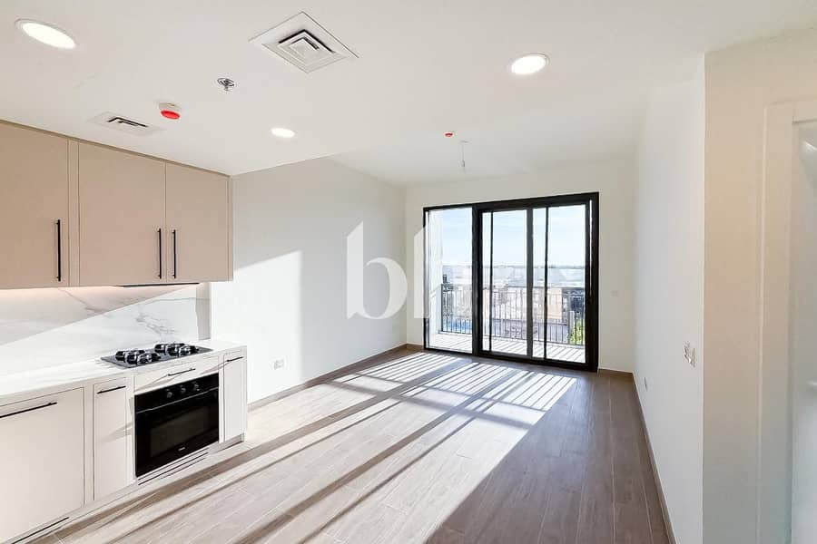 Pool View | Brand New | Late Dec Handover