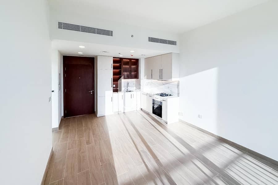 Pool View | Brand New | Late Dec Handover